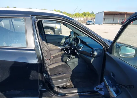 2018 Nissan Kicks Sv from USA, damaged, VIN 3N1CP5CU2JL528358